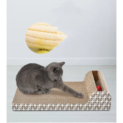 Katzenkratzbrett mit Spielzeug – Kratzmatte für Katzen zum Kratzen und Spielen