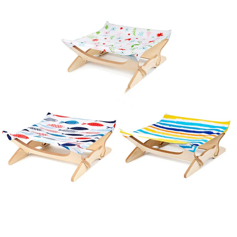 Bunte Katzenliege aus Holz mit Stoffbezug – Komfortabler Ruheplatz für Katzen