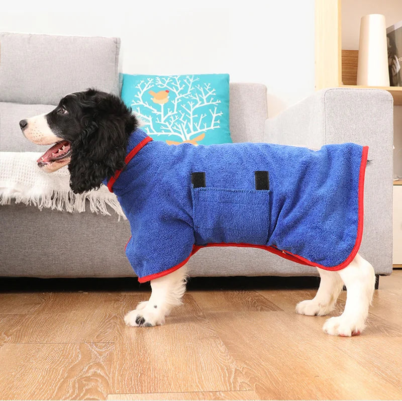 Kuscheliger Hunde-Badeumhang