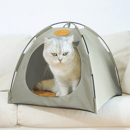 Luxuriöses Katzenzelt Mit Rattanliege
