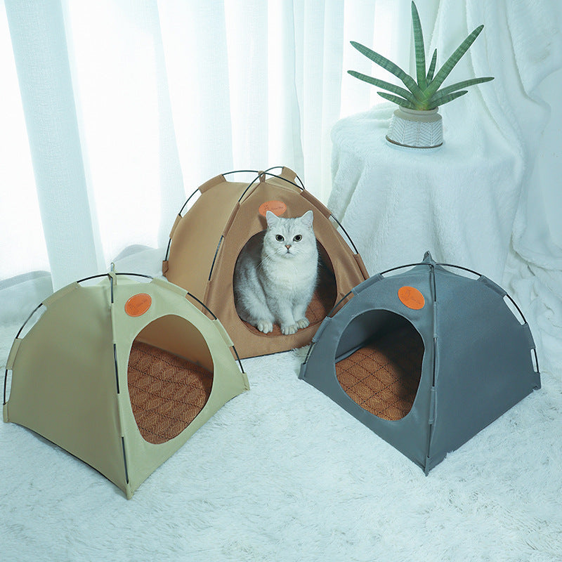 Luxuriöses Katzenzelt Mit Rattanliege