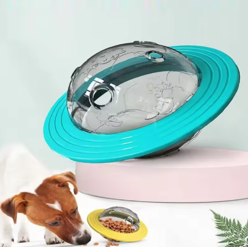 Interaktives Hundespielzeug mit Snackfunktion