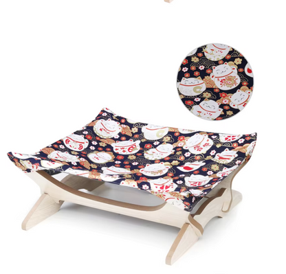 Bunte Katzenliege aus Holz mit Stoffbezug – Komfortabler Ruheplatz für Katzen