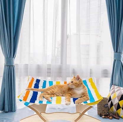 Bunte Katzenliege aus Holz mit Stoffbezug – Komfortabler Ruheplatz für Katzen